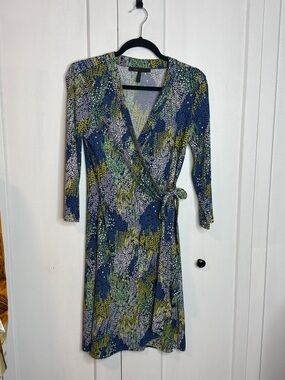 BCBGMaxAzria - SM - Adele Blue Green floral print wrap long sleeve jersey dress